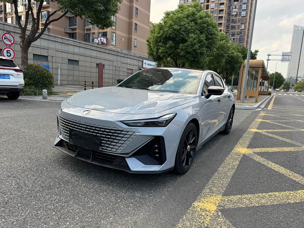 Changan UNI-V
