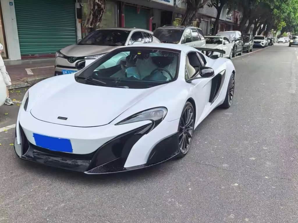 McLaren 12C