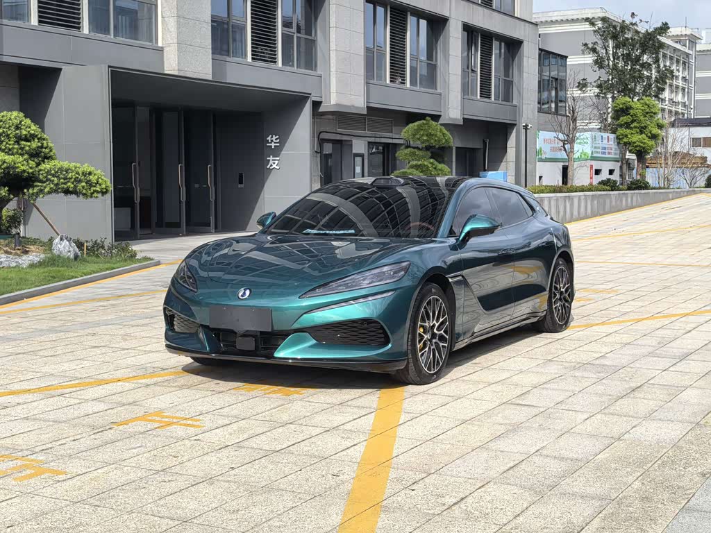 Denza Z9GT