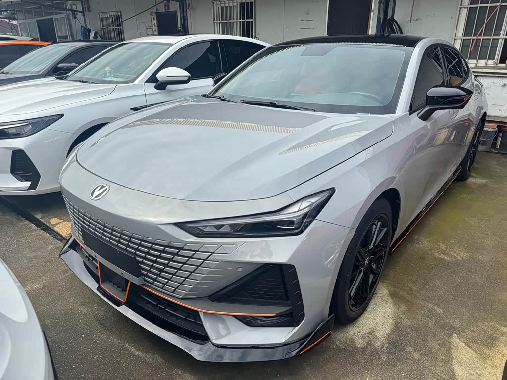 Changan UNI-V