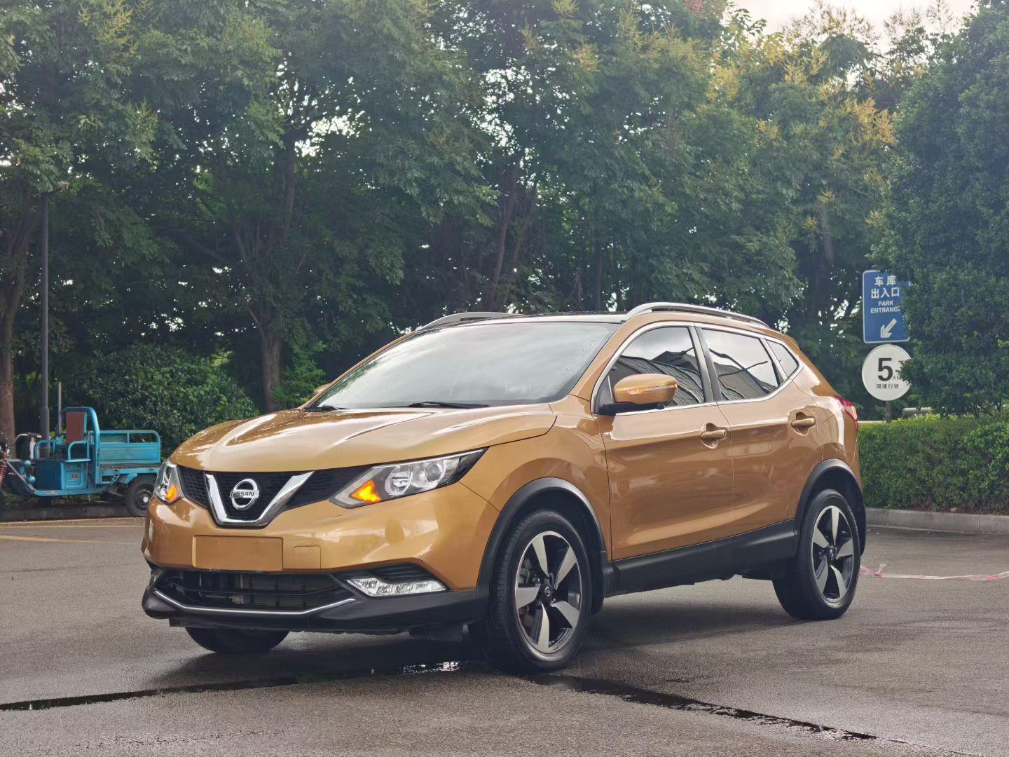 Nissan Qashqai
