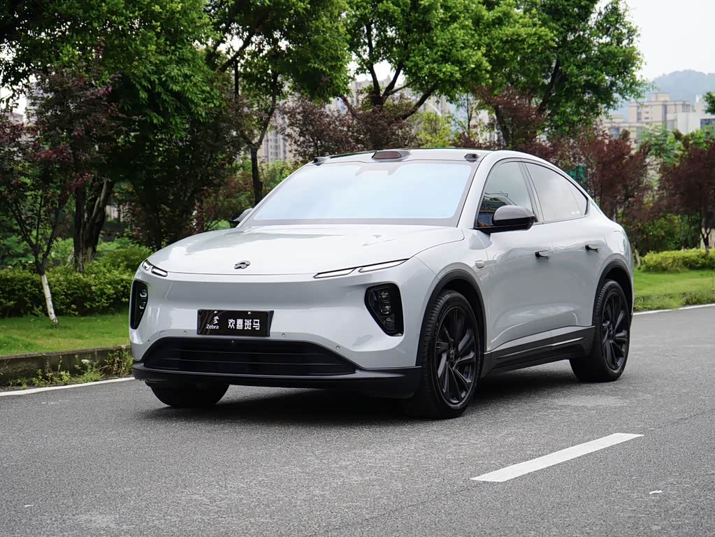 NIO EC6