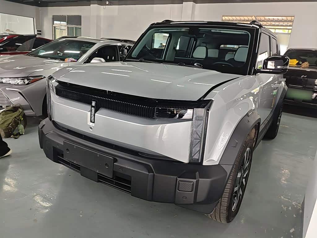 iCar 03