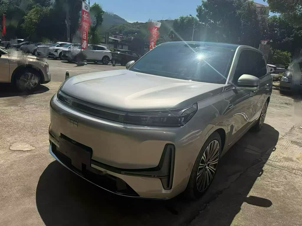 Geely Galaxy Galaxy M9