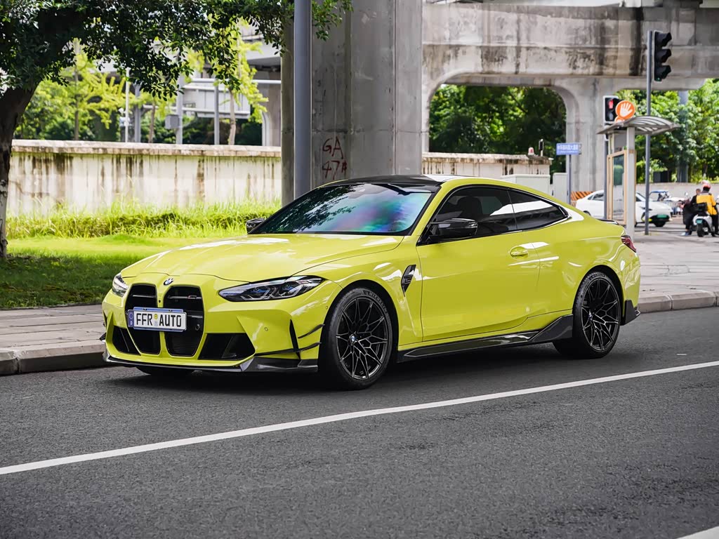 BMW M4