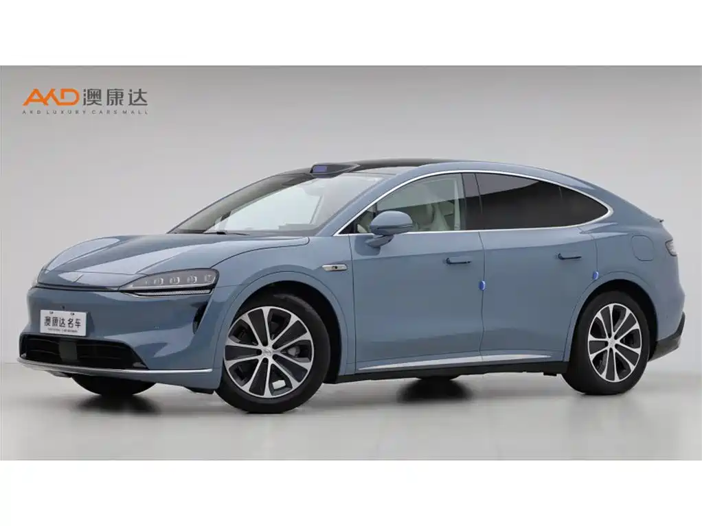 Luxeed R7