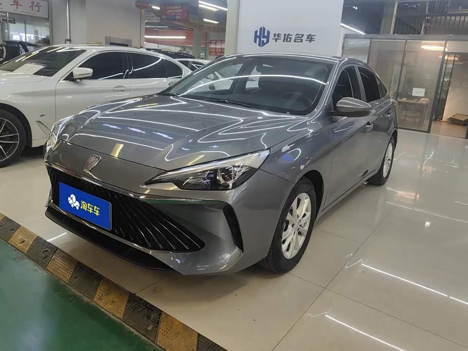 Roewe i5