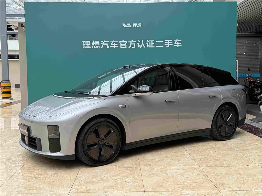 Li Auto i6