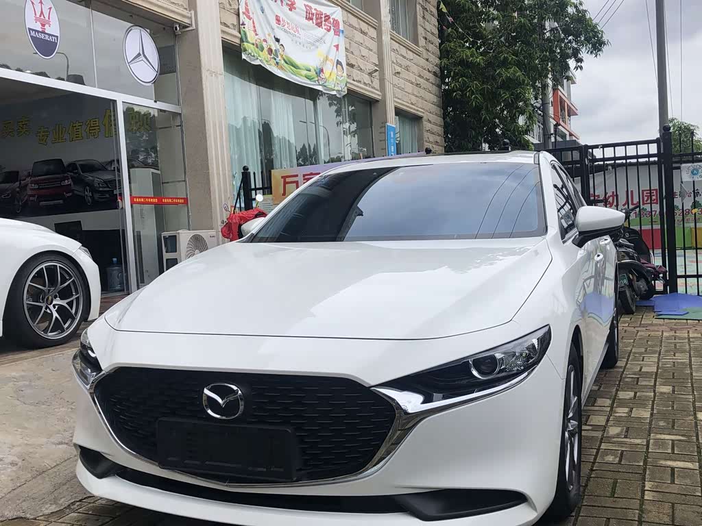 Mazda Mazda3