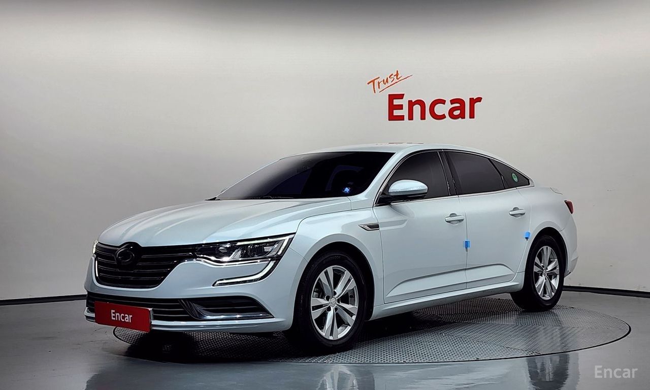 Renault SM6