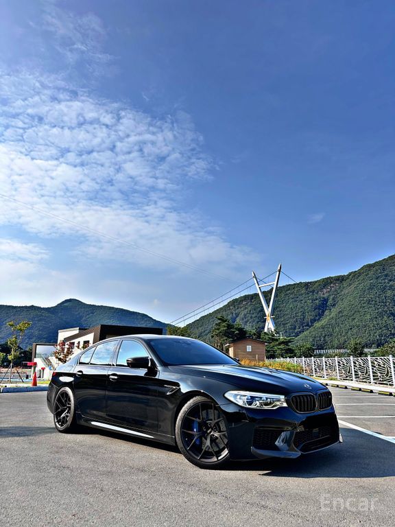 BMW M5