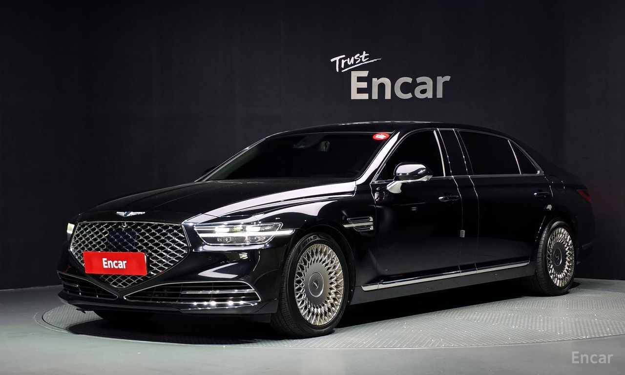 Genesis G90