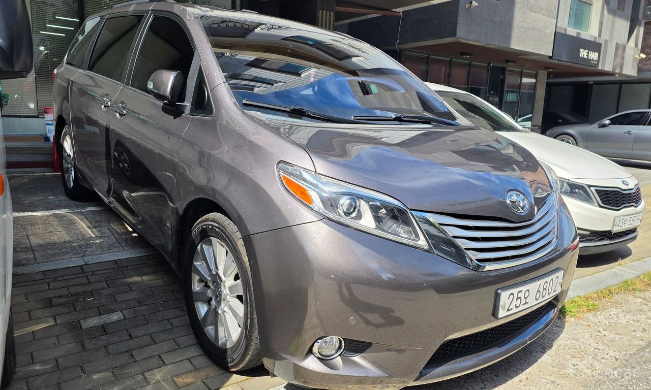 Toyota Sienna