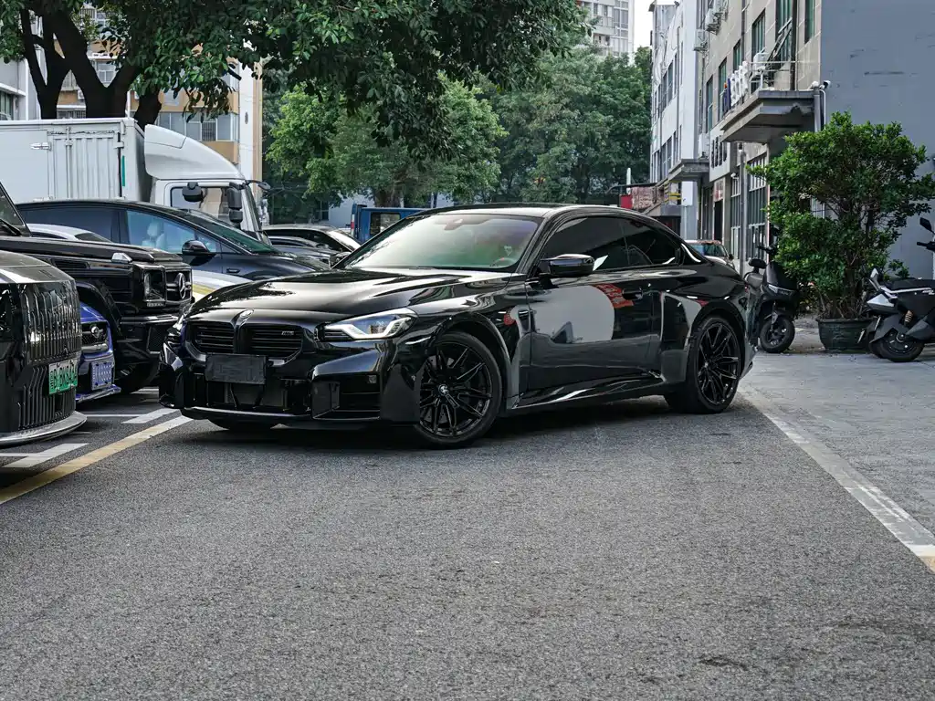 BMW M2