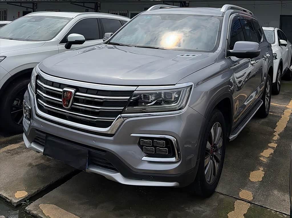 Roewe RX8
