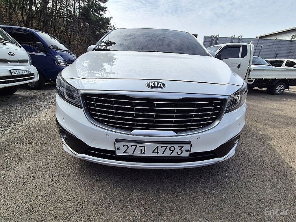 Kia Carnival