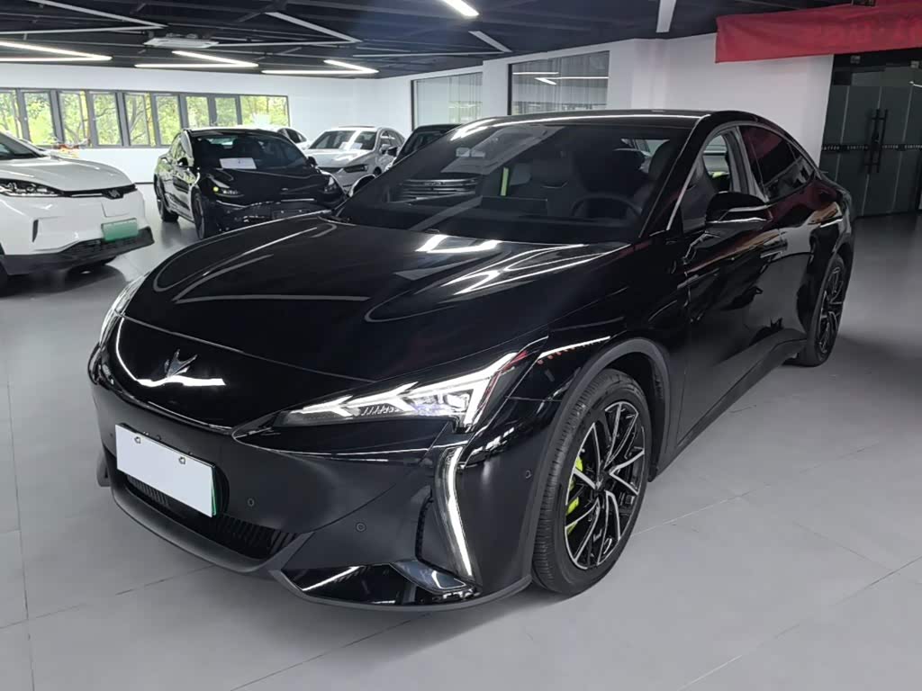 Arcfox Alfa Romeo S5