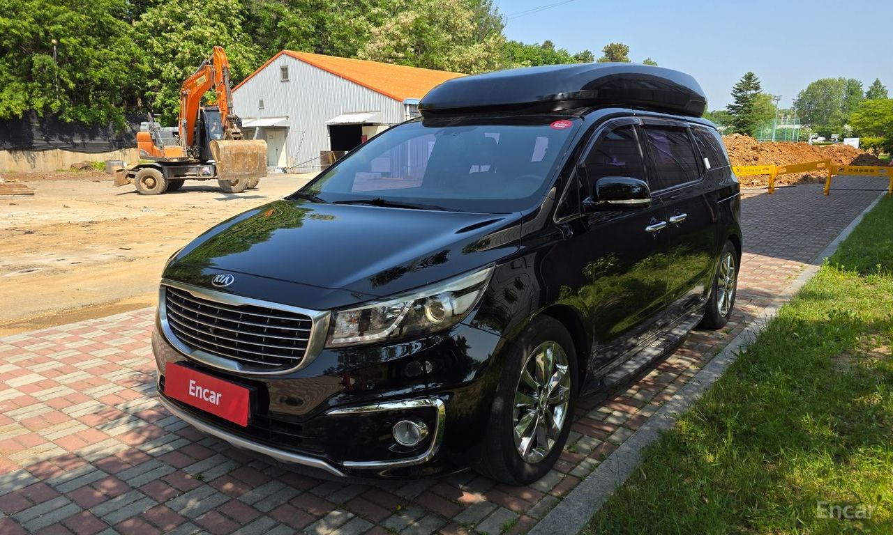 Kia Carnival