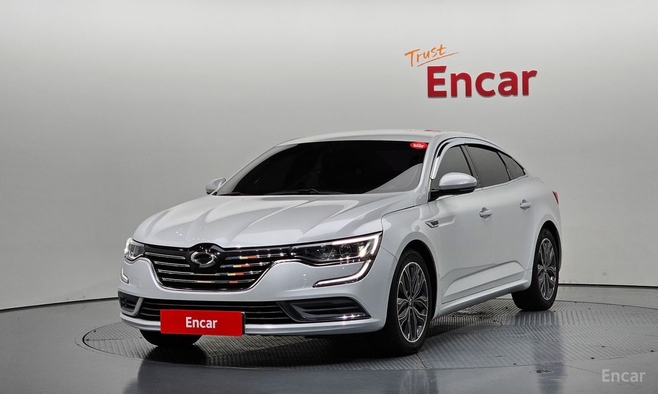 Renault SM6