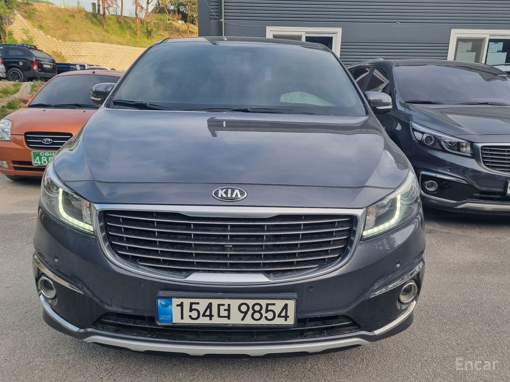 Kia Carnival