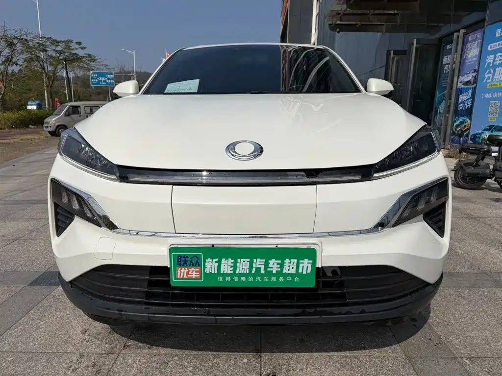 Ciimo Dongfeng Honda M-NV