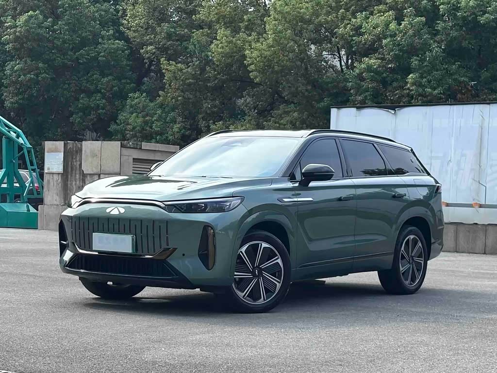 Chery T10