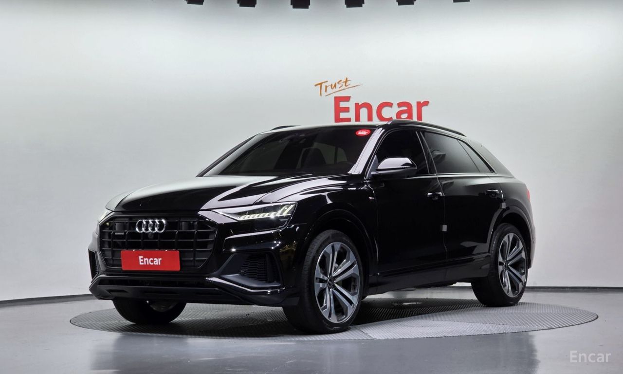 Audi Q8