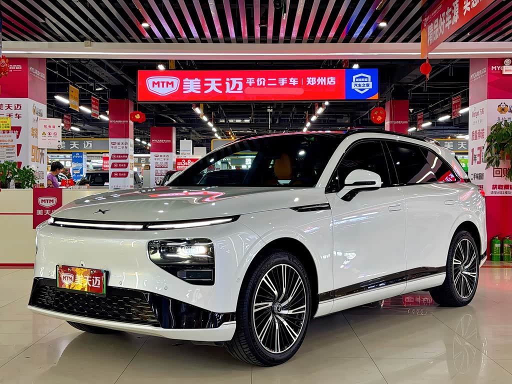 Xpeng G9