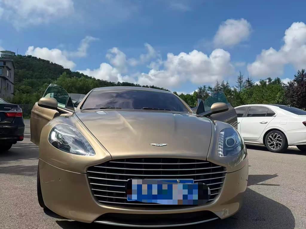 Aston Martin Rapide