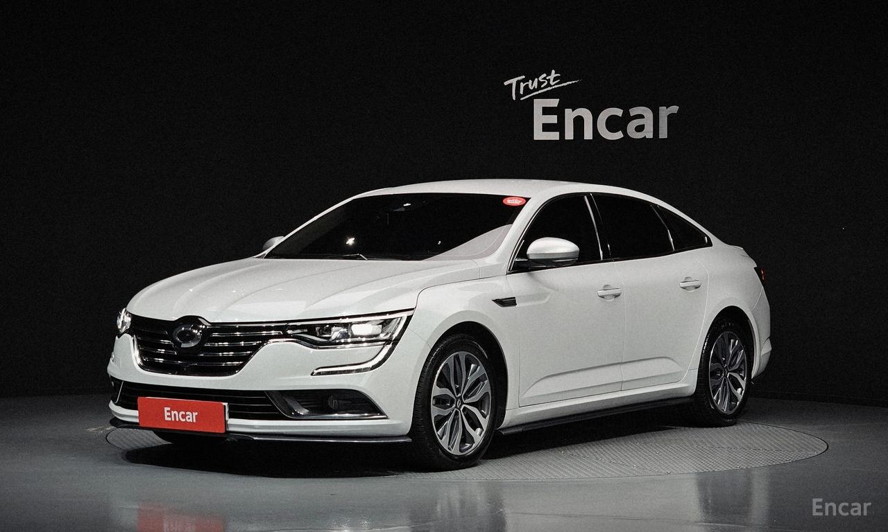Renault SM6