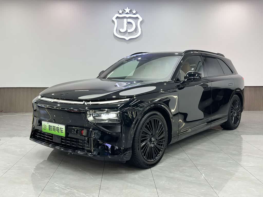 Xpeng G9