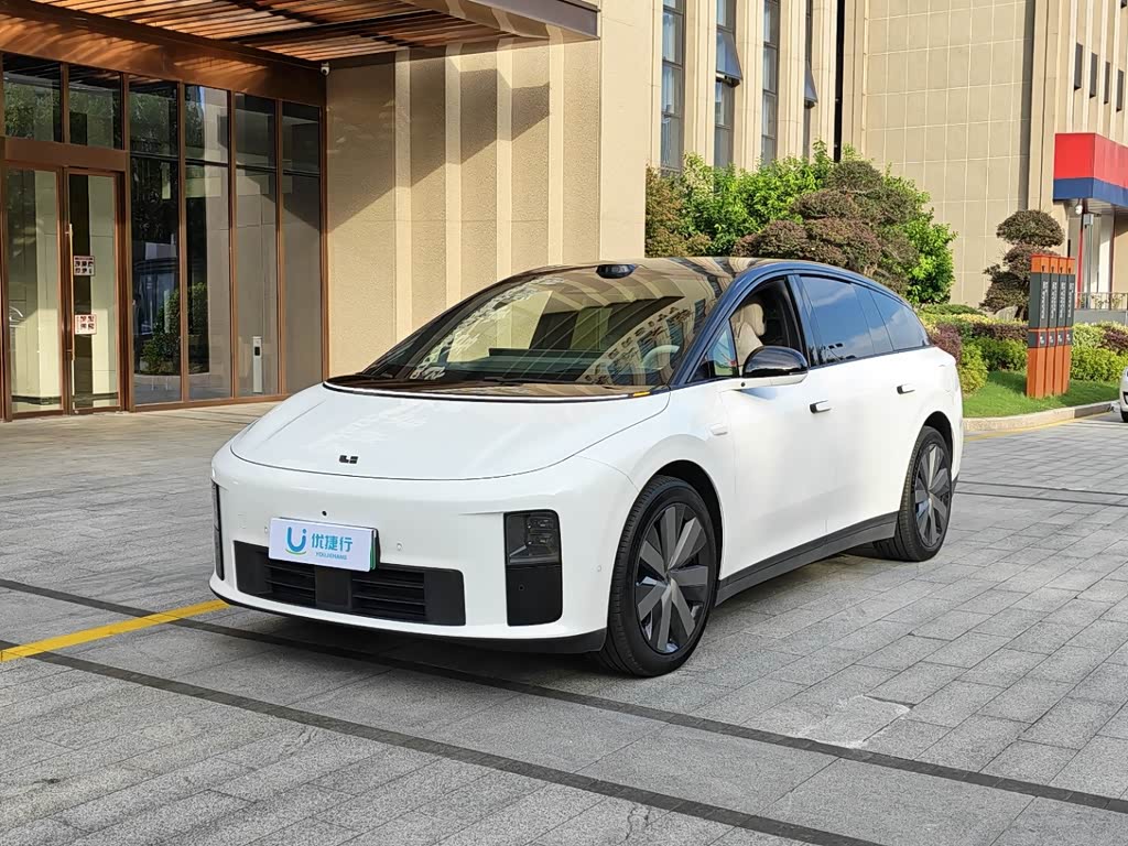 Li Auto i6