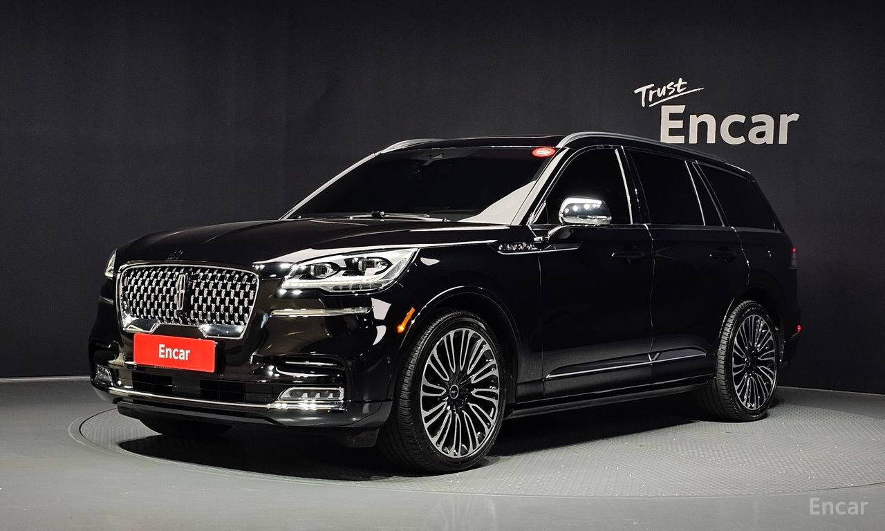 Lincoln Aviator