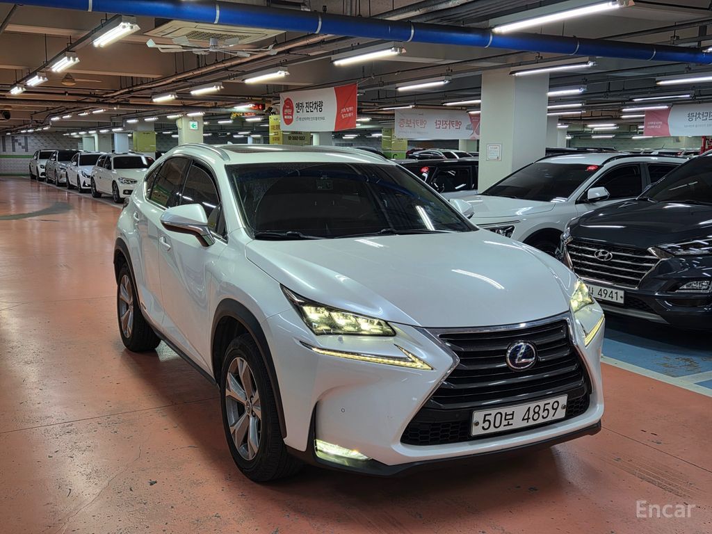 Lexus NX