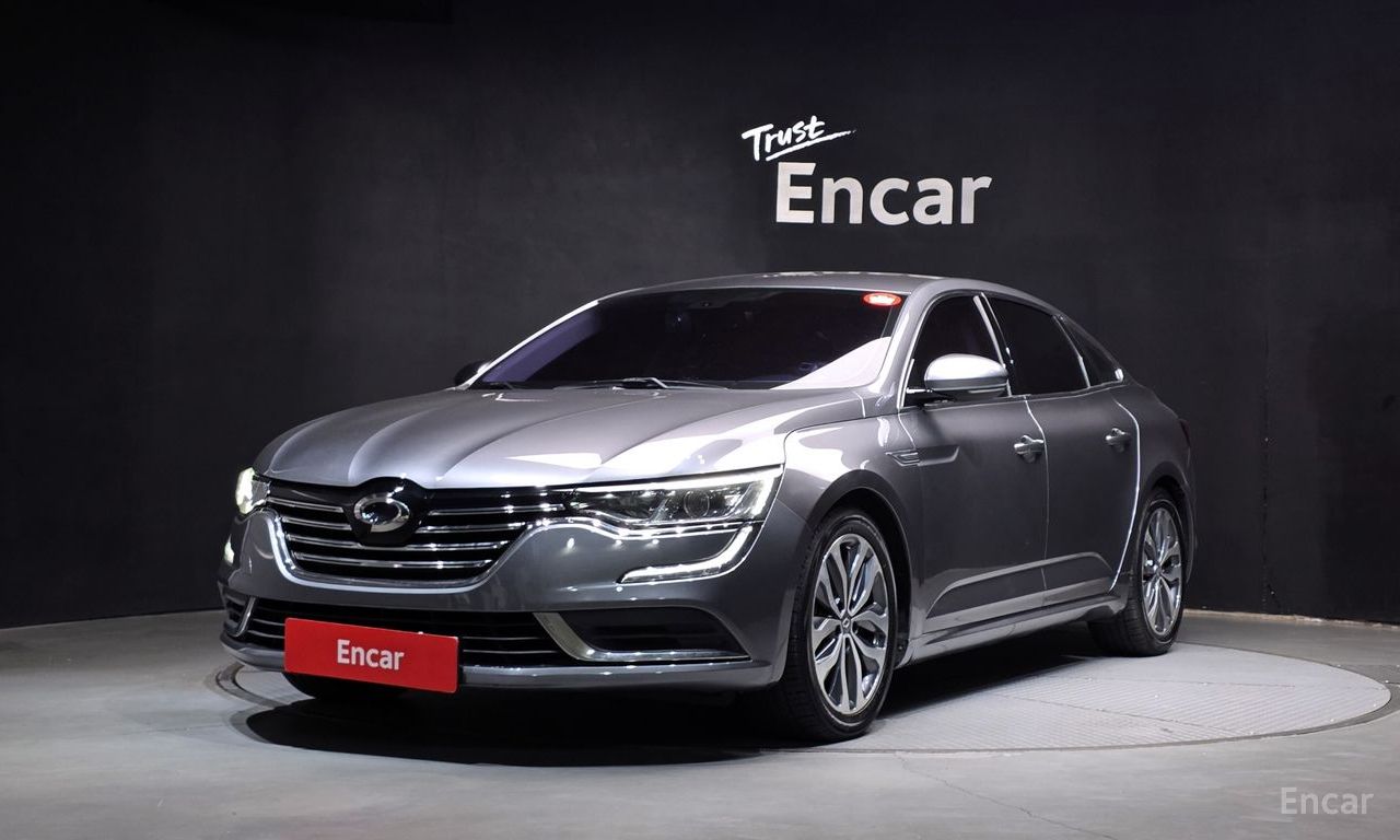 Renault SM6
