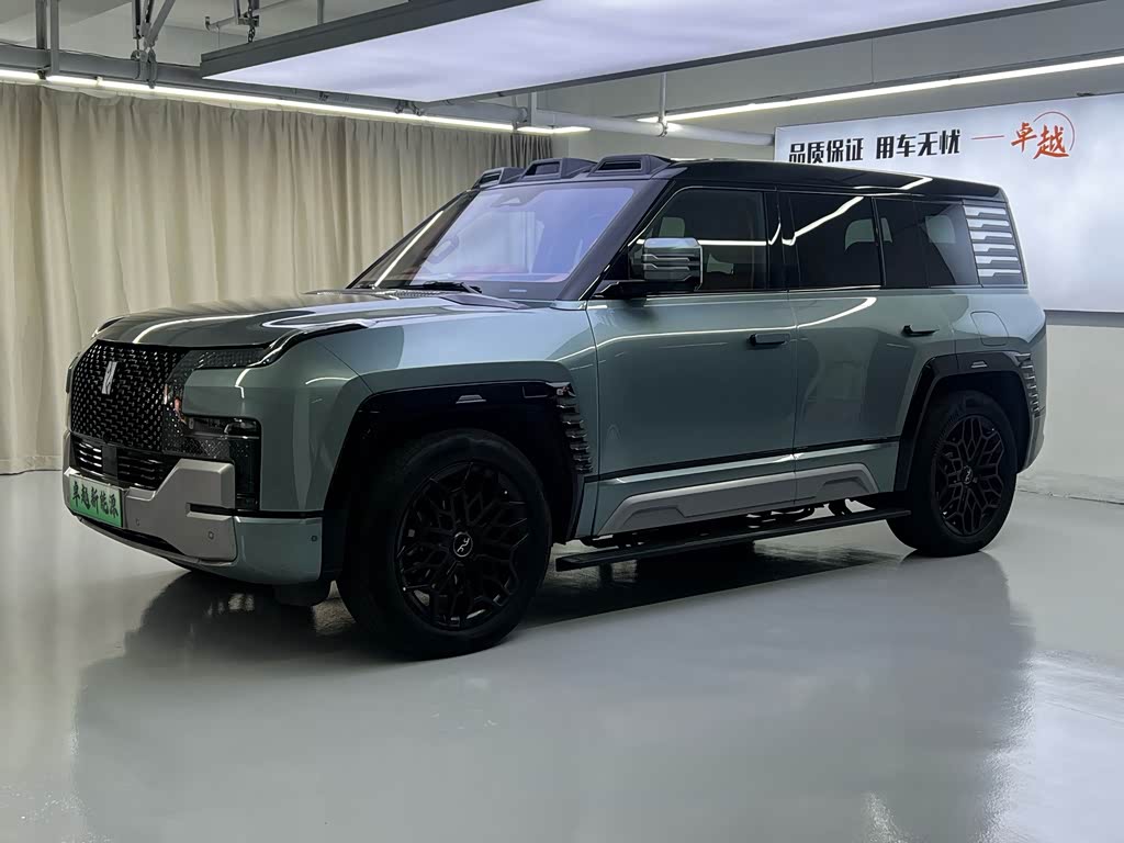 Yangwang U8