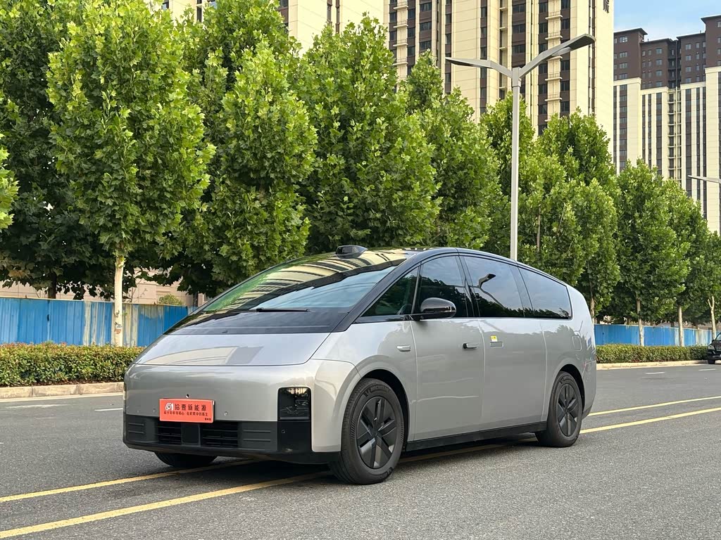 Li Auto MEGA