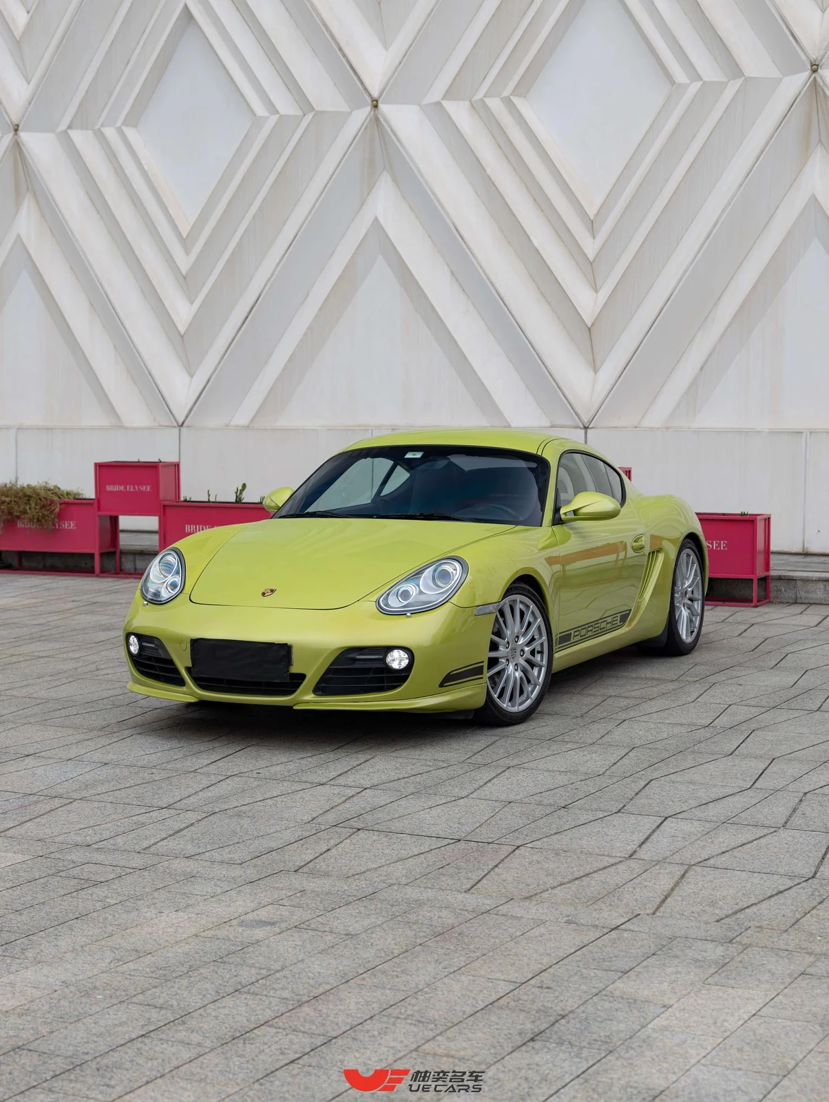 Porsche Cayman