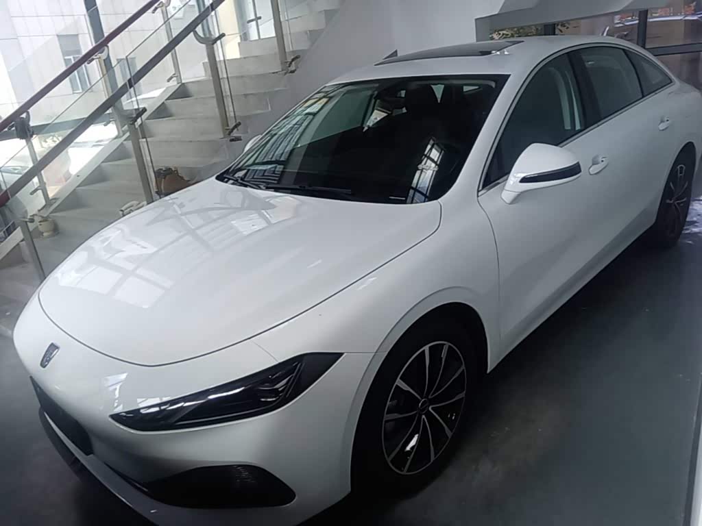 Roewe D7