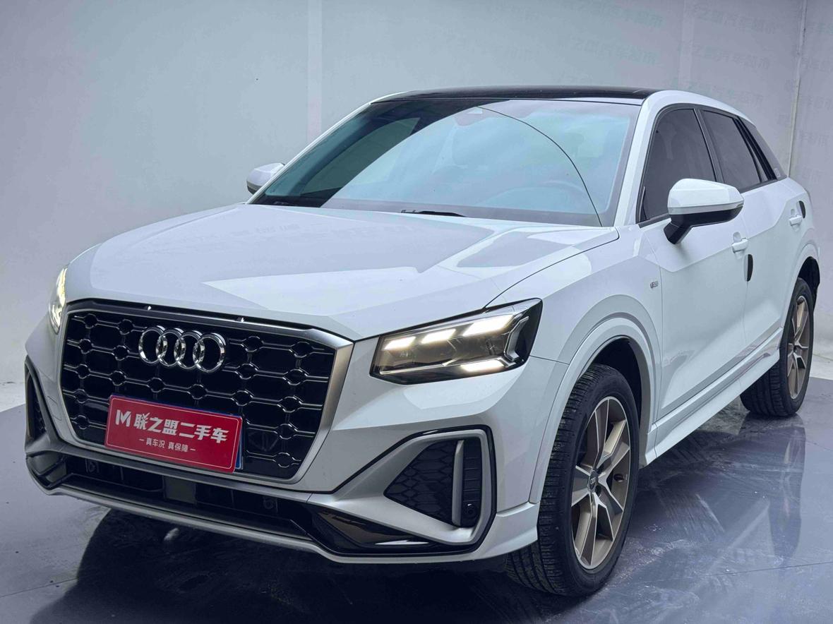 Audi Q2L