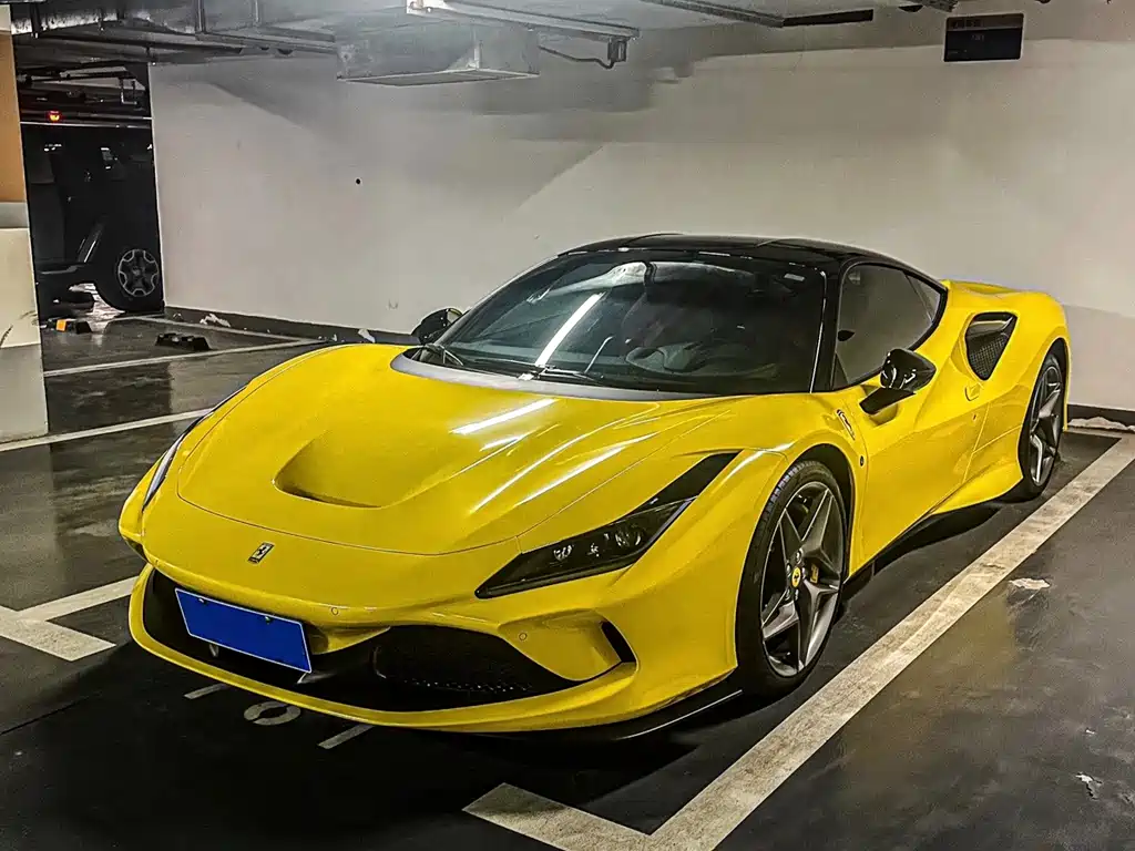 Ferrari F8
