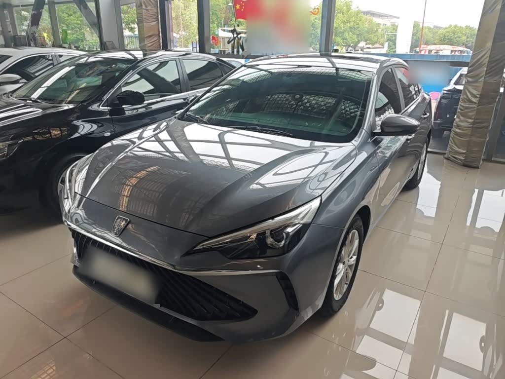 Roewe i5