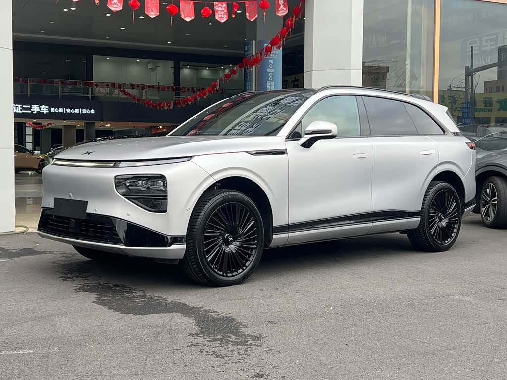 Xpeng G9