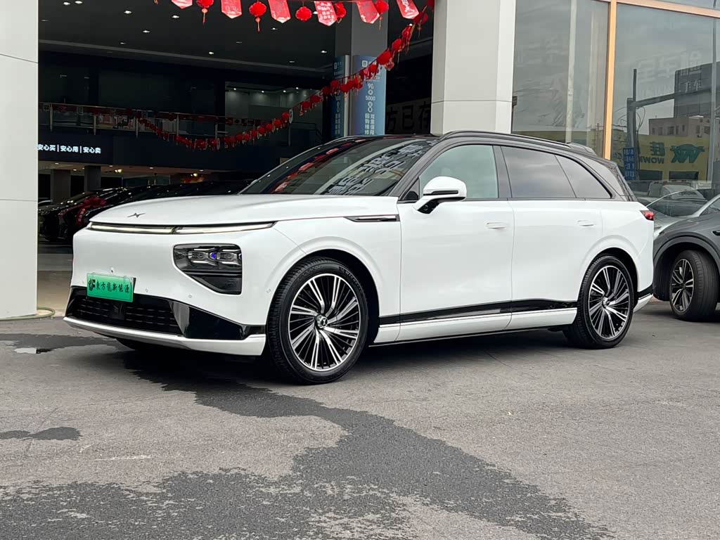 Xpeng G9