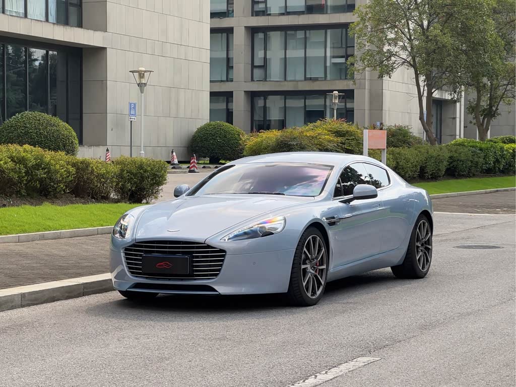 Aston Martin Rapide
