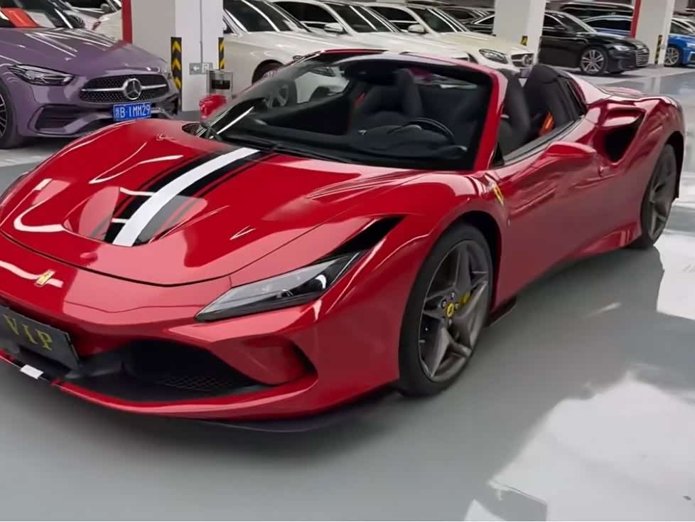 Ferrari F8