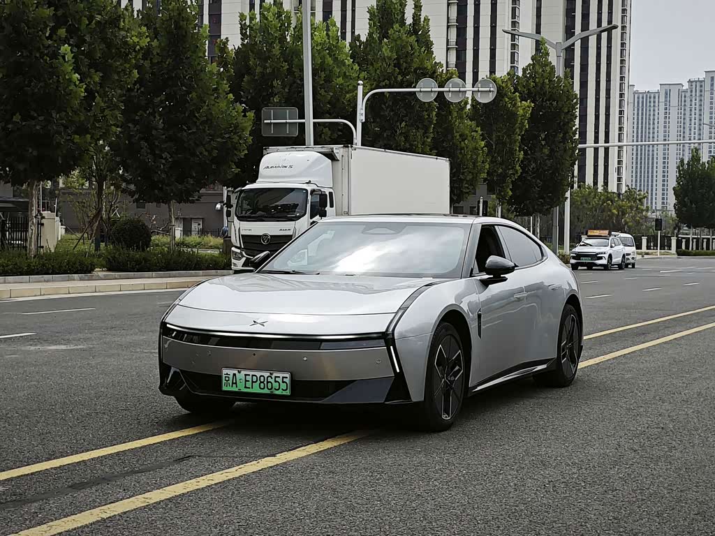 Xpeng P7