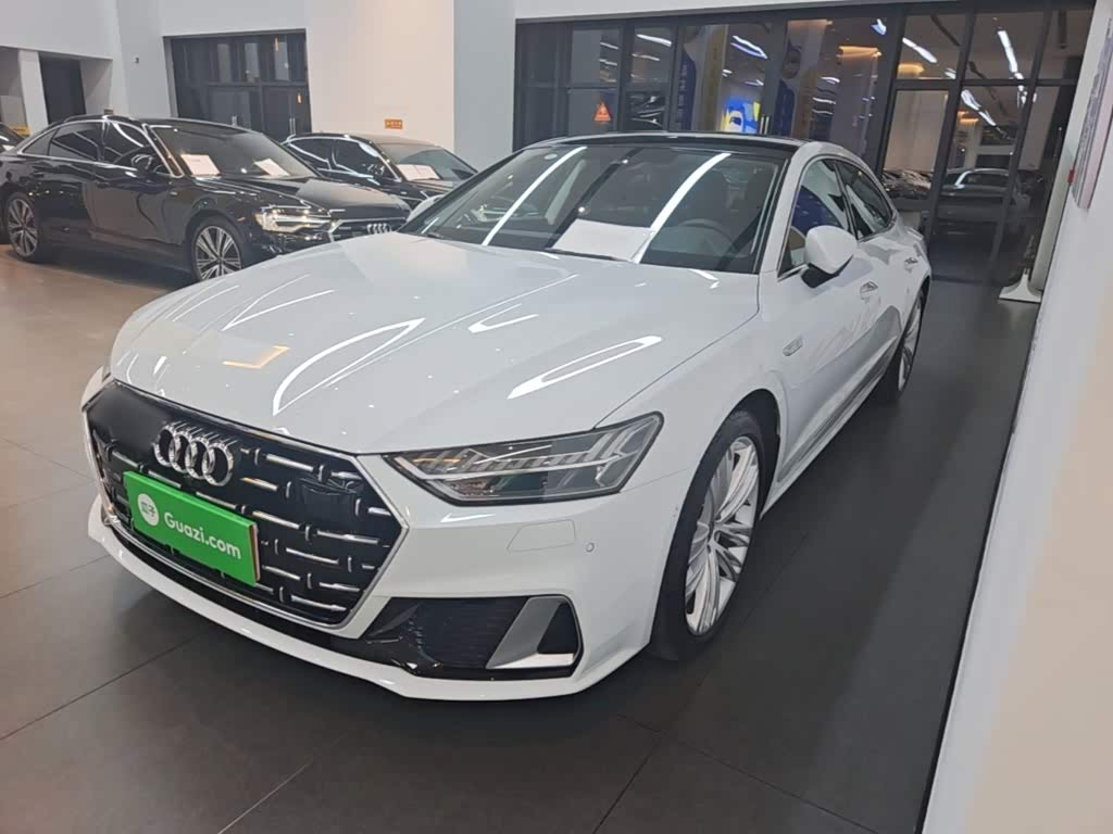 Audi A7L