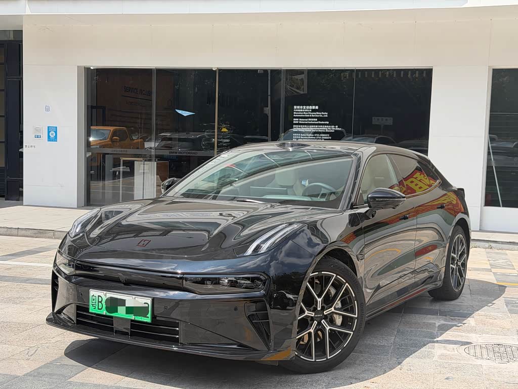 Zeekr 001
