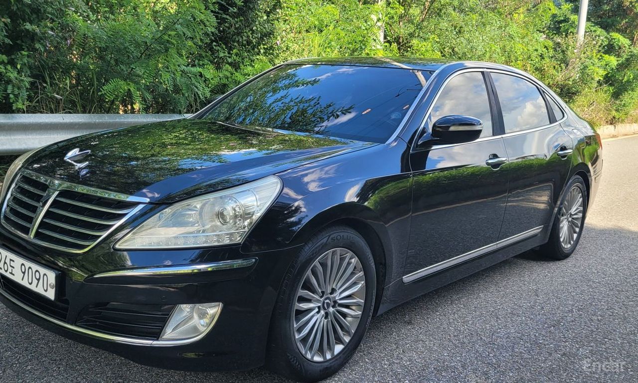 Hyundai Equus